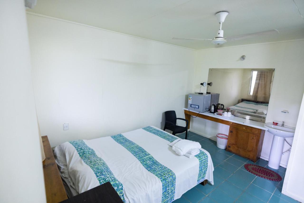 אפיה Karls Getaway Hotel And Tours מראה חיצוני תמונה